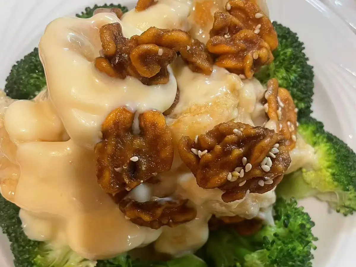 Hot-Wok-Cafe-Chinese-Restauran-Walnut-Shrimp-West-Windsor-Township Walnut Shrimp at Hot Wok Cafe,a Chinese Restaurant in West Windsor Township